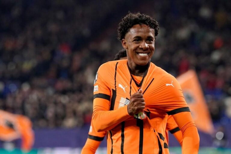 Fulham oferece R$ 233 milhões ao Shakhtar Donetsk por Kevin, ex-Palmeiras