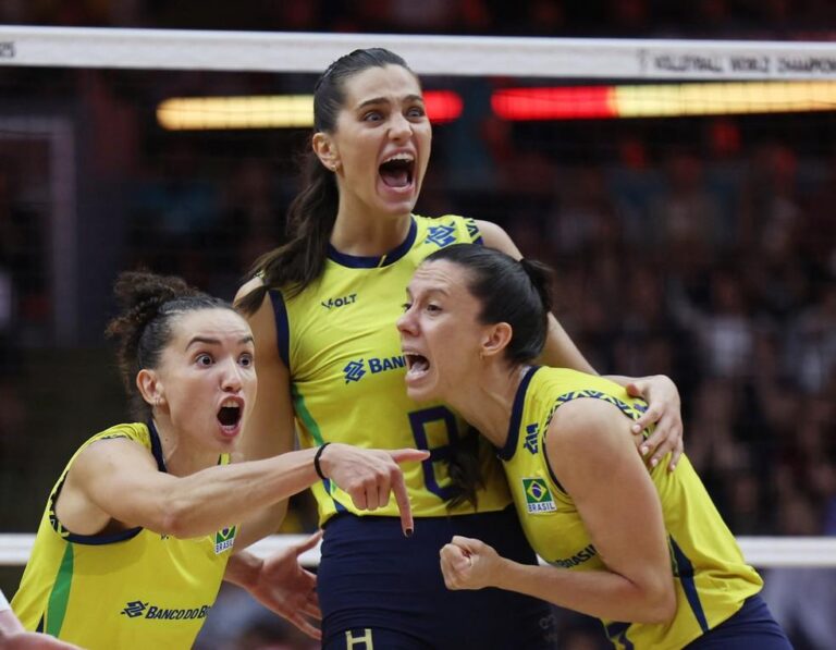Brasil conquista bronze no Mundial Feminino de Vôlei ao vencer o Japão em um emocionante tie-break
