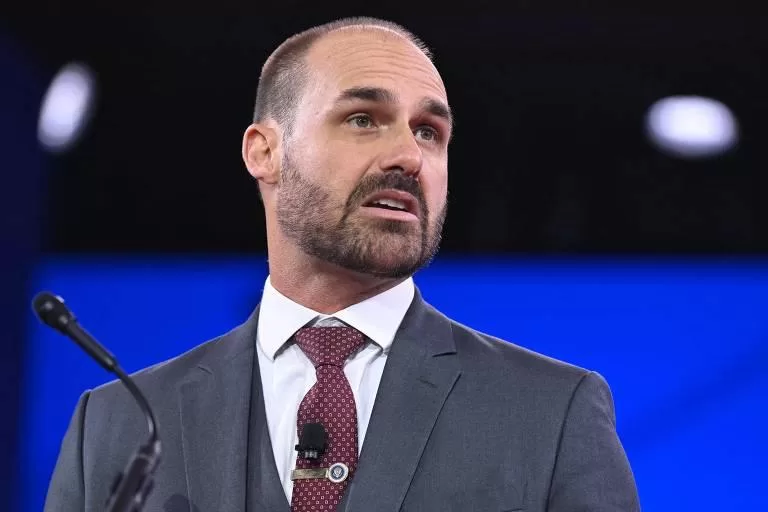 Eduardo Bolsonaro critica proposta de redução de penas e reafirma sua posição sobre anistia