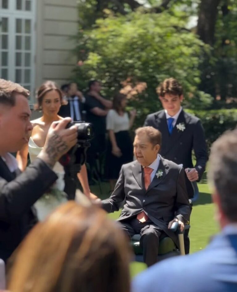 Faustão leva filha ao altar de cadeira de rodas em emocionante cerimônia íntima