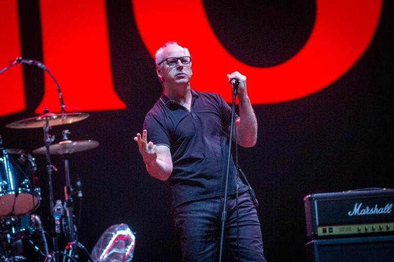 Sex Pistols Cancela Show no The Town e Bad Religion é Anunciado como Substituto