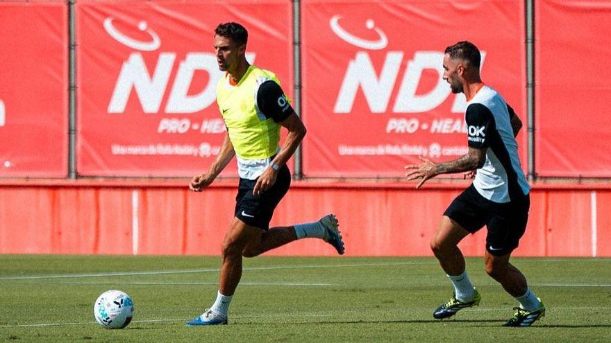 Sergi Darder pressiona a Martin Valjent na partida