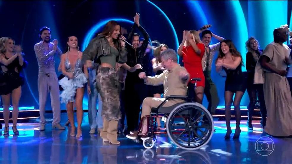 Carlinhos de Jesus e Ludmilla no Domingão