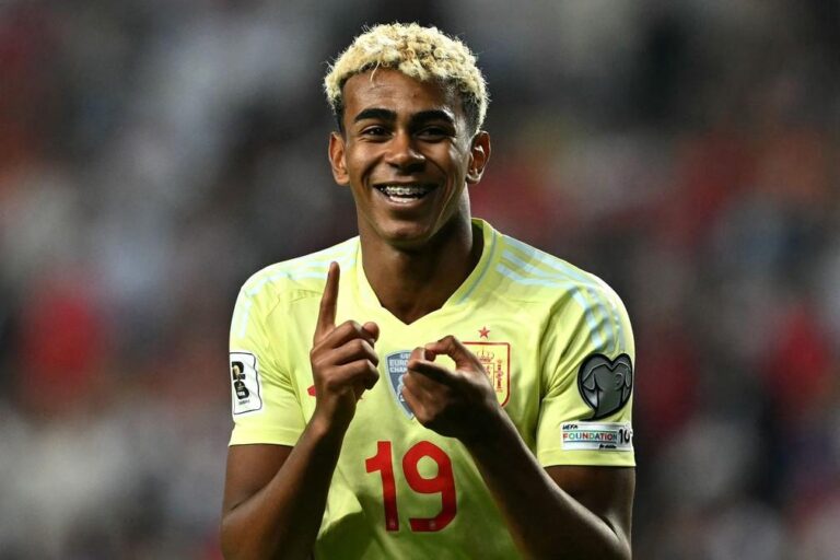 Lamine Yamal: O Fenômeno Digital e Favorito à Bola de Ouro