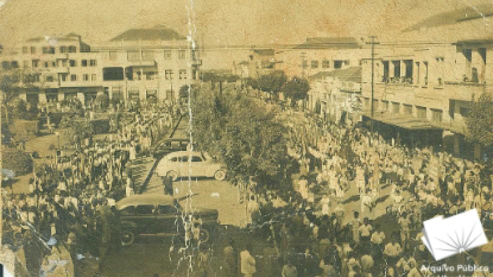 Concentração para o desfile de 7 de Setembro em 1930