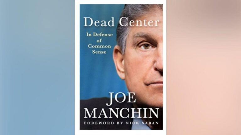 Joe Manchin revela suas relações com Trump e Obama em novo livro