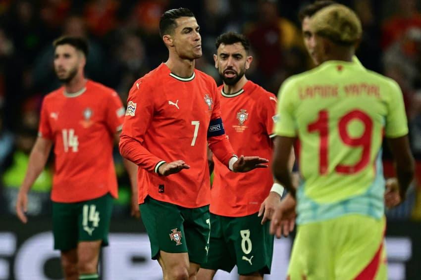 Cristiano Ronaldo e Lamine Yamal na final da Nations League
