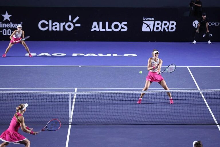 Bia Haddad é eliminada nas duplas do SP Open em estreia emocionante