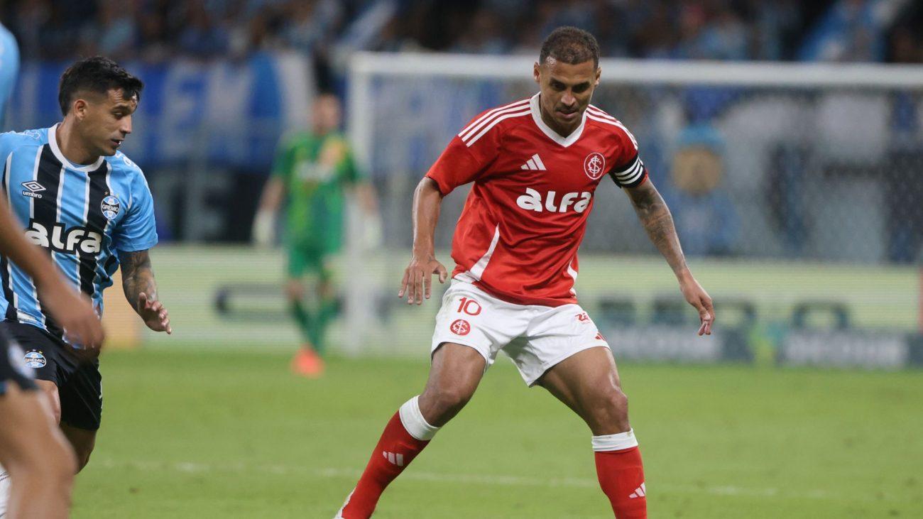 Internacional enfrenta o Grêmio no GreNal 448
