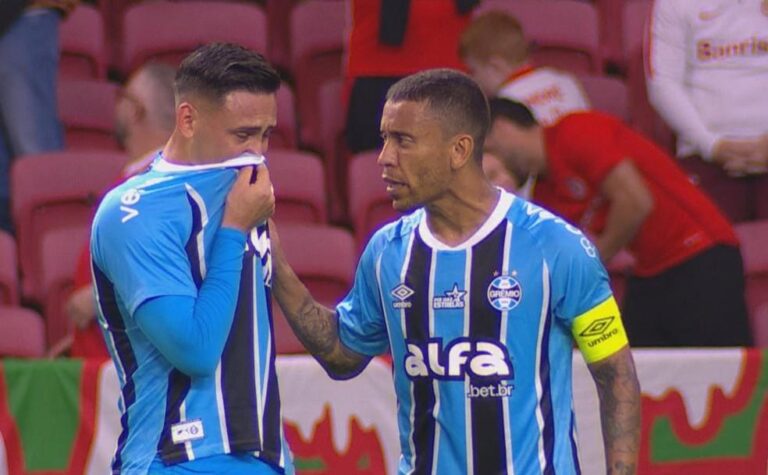 Grêmio Vence Internacional em Clássico Marcado por Polêmicas e Emoção!