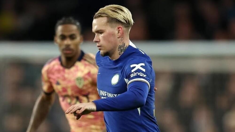 Mudryk em ação pelo Chelsea, em 2024