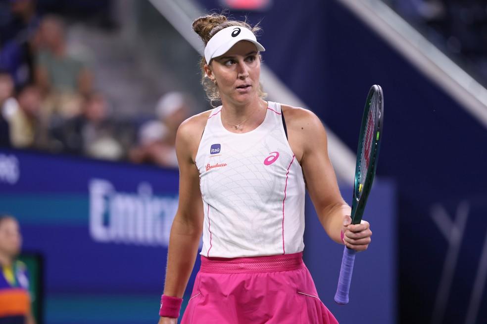 Bia Haddad Maia está eliminada nas duplas — Foto: Mike Stobe/Getty Images