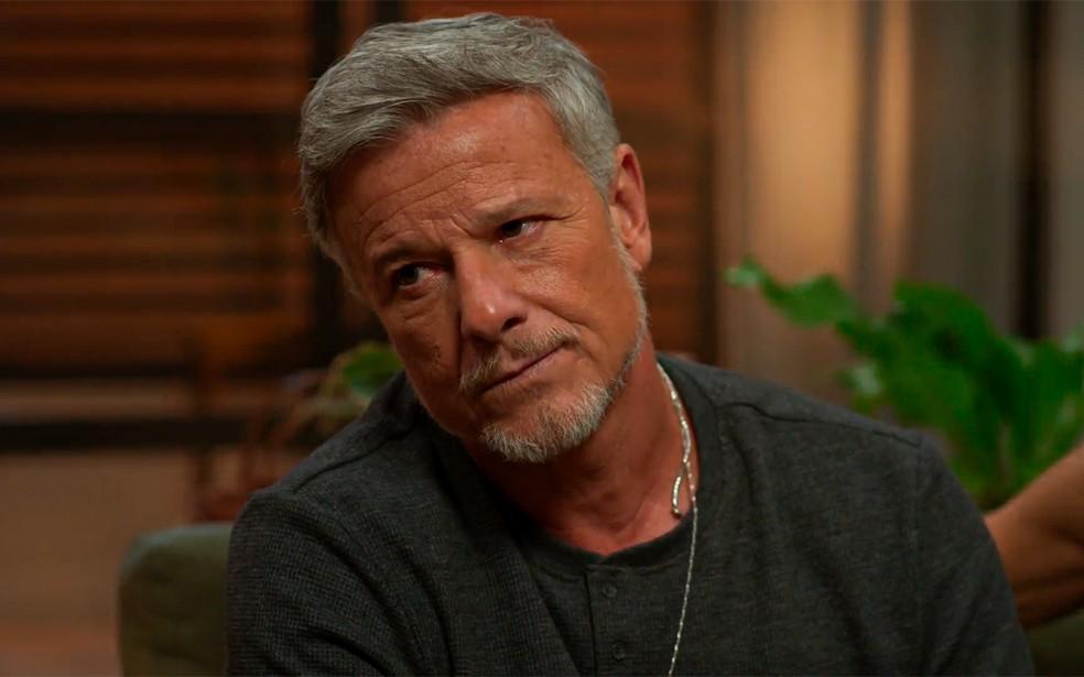 Jaques fica furioso com Sofia em Dona de Mim