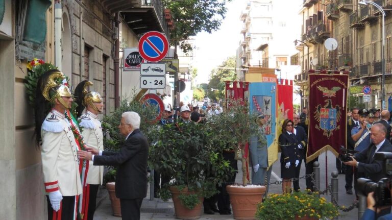 Memória do General Dalla Chiesa: Lembrança e Luta Contra a Mafia