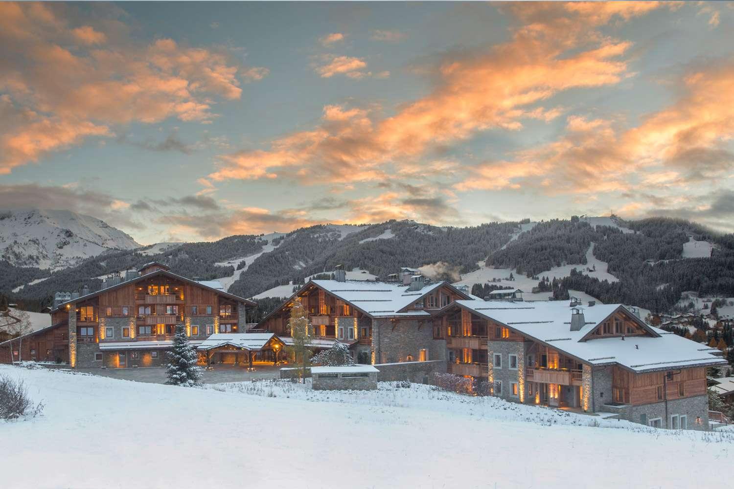 Four Seasons Hotel Megève, uma das opções para a filmagem