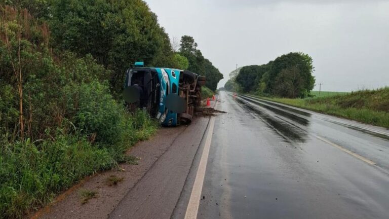 Acidente com ônibus religioso em Cruz Alta deixa feridos