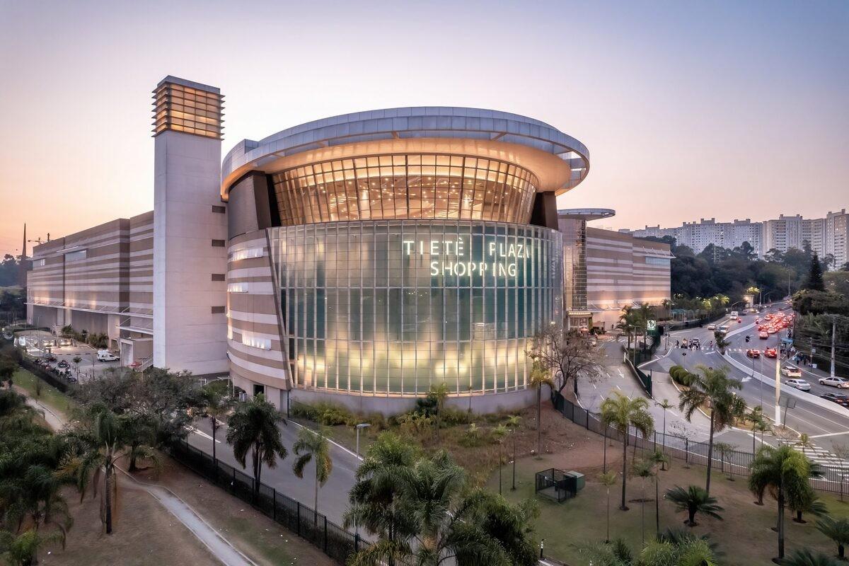 Tietê Plaza Shopping, na zona norte de SP, é um dos centros comerciais da lista