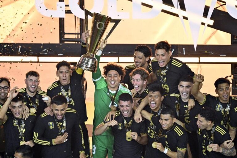 Goleiro Ochoa: A Inusitada Saída para um Café e o Abandono do Burgos