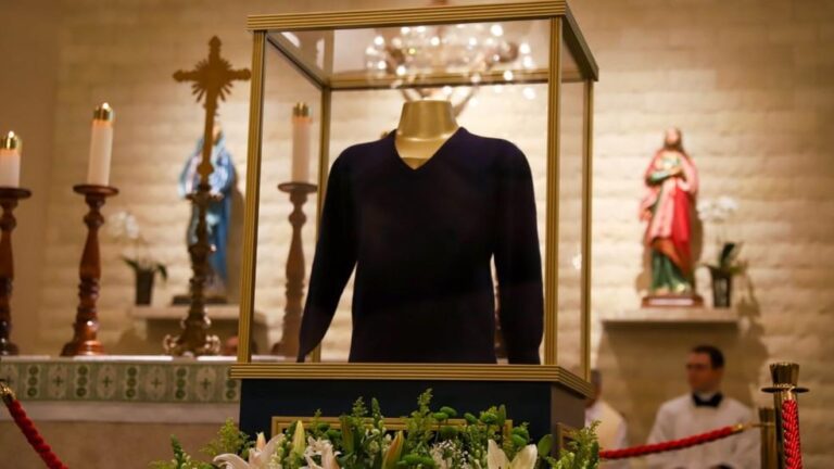 Relíquia de Carlo Acutis é celebrada em Campo Grande em semana de canonização