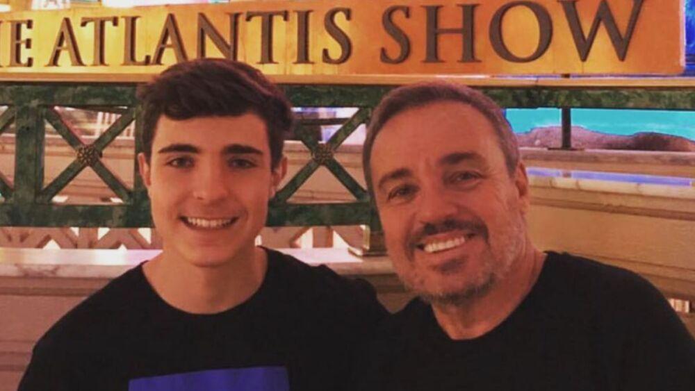 Gugu e o filho mais velho, João Augusto Liberato.