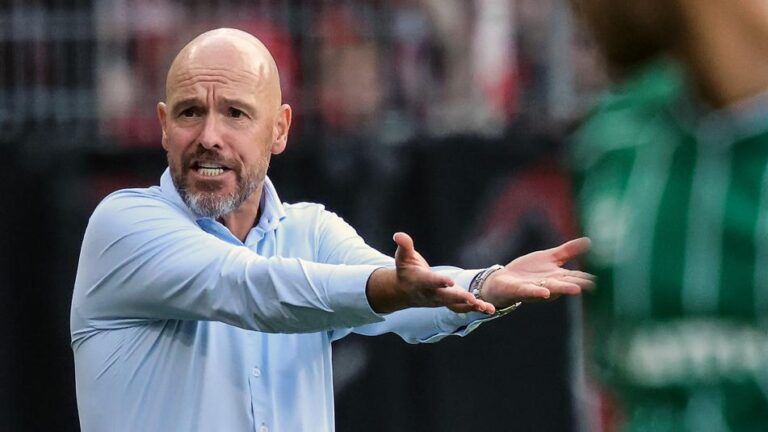 Erik ten Hag é demitido do Bayer Leverkusen após apenas dois jogos