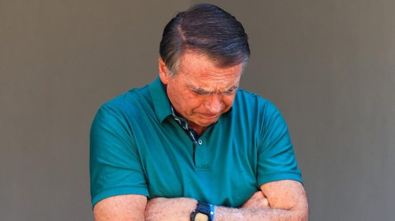 Bolsonaro é condenado a mais de 27 anos de prisão por tentativa de golpe de Estado