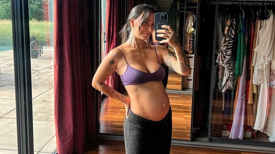 Clara Maia diz que perdeu o filho Túlio.