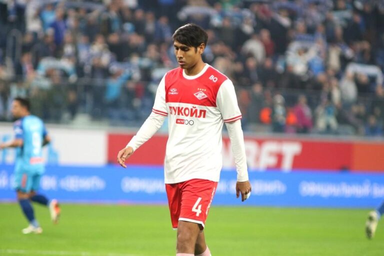 Santos reforça defesa com a contratação do zagueiro paraguaio Alexis Duarte