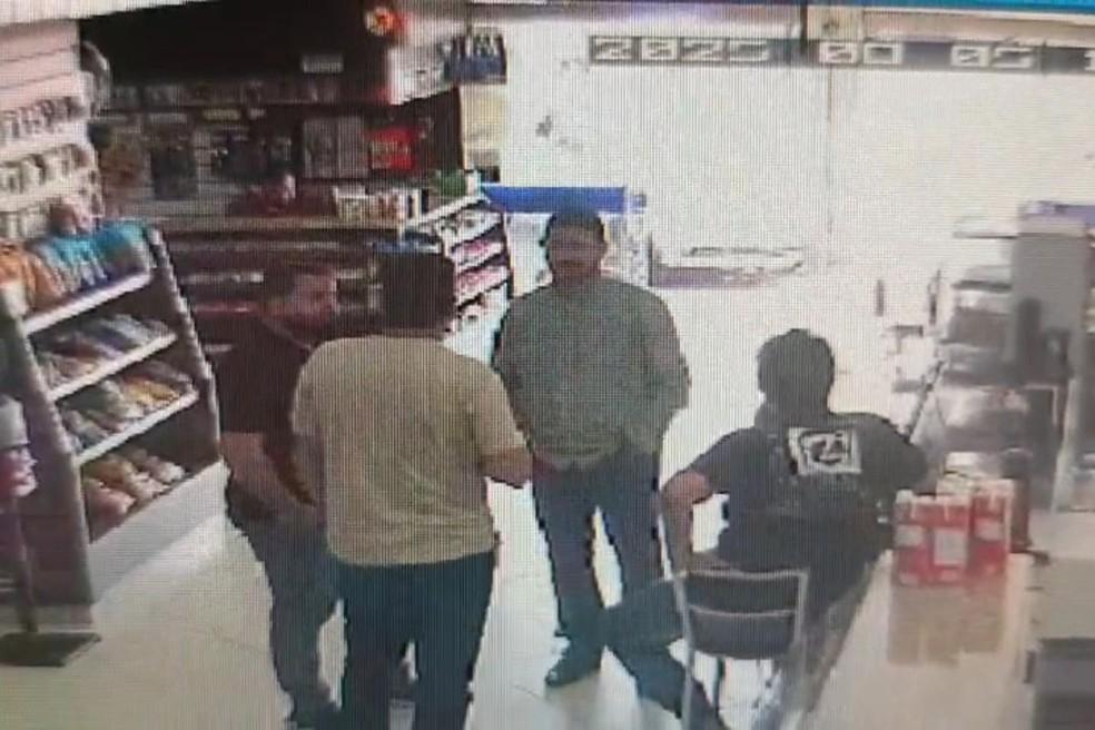 Vítimas foram vistas pela última vez em uma padaria em Icaraíma.