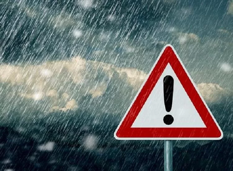 Forte Frente Fria Avança Sobre o Brasil: Prepare-se para Mudanças Climáticas!