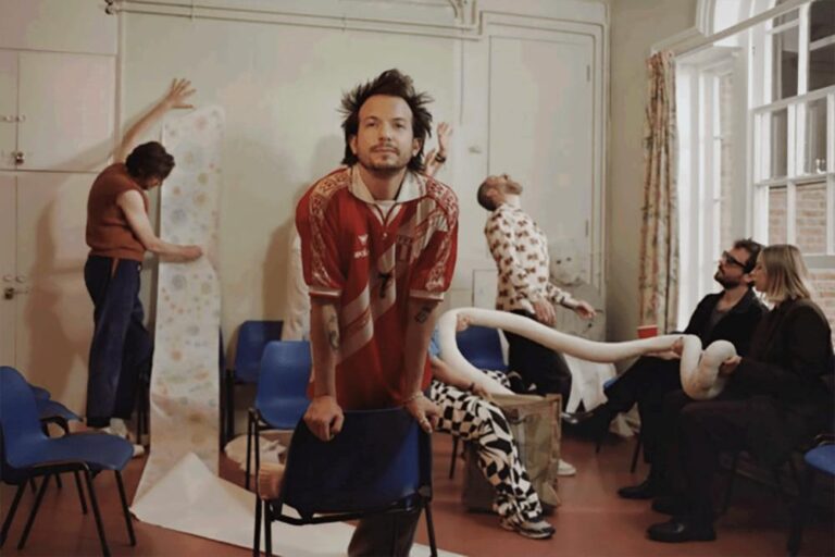 Thurston Moore Assina com Attawalpa, o Projeto Musical de Luis Felber