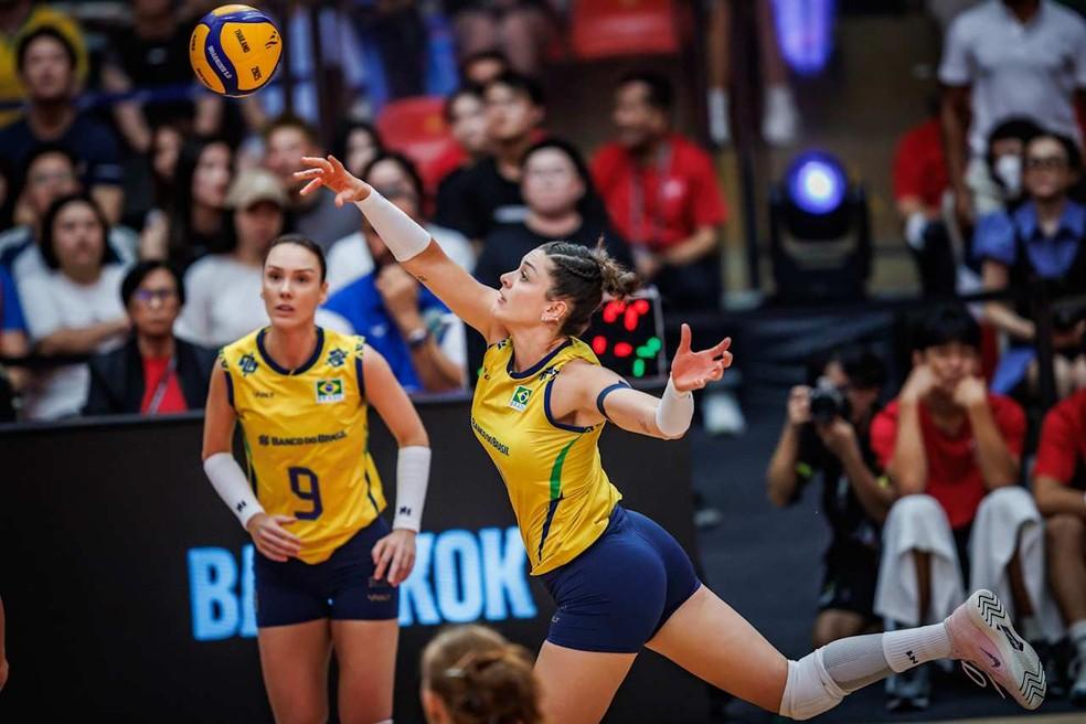 Rosamaria durante a partida Brasil x República Dominicana