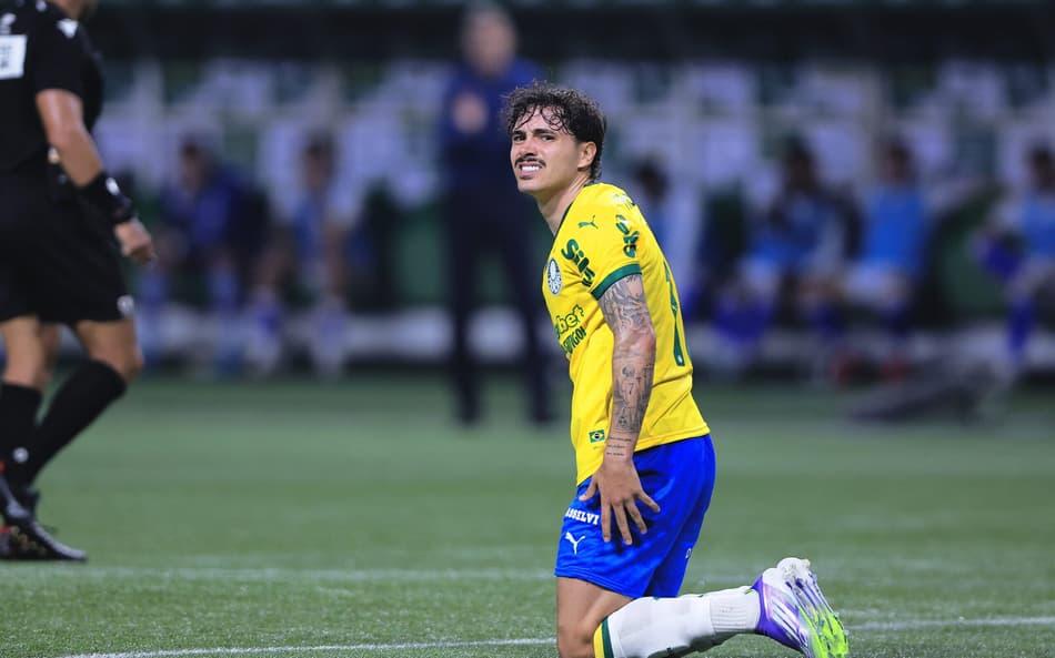 Maurício em ação pelo Palmeiras no Brasileirão