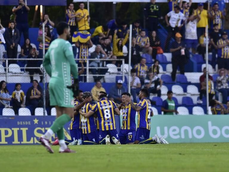 General Caballero e Sportivo Luqueño se enfrentam em grande jogo na Primeira Divisão do Paraguai