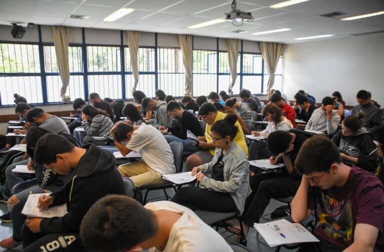 Fuvest 2026: Últimos dias para inscrições no vestibular!