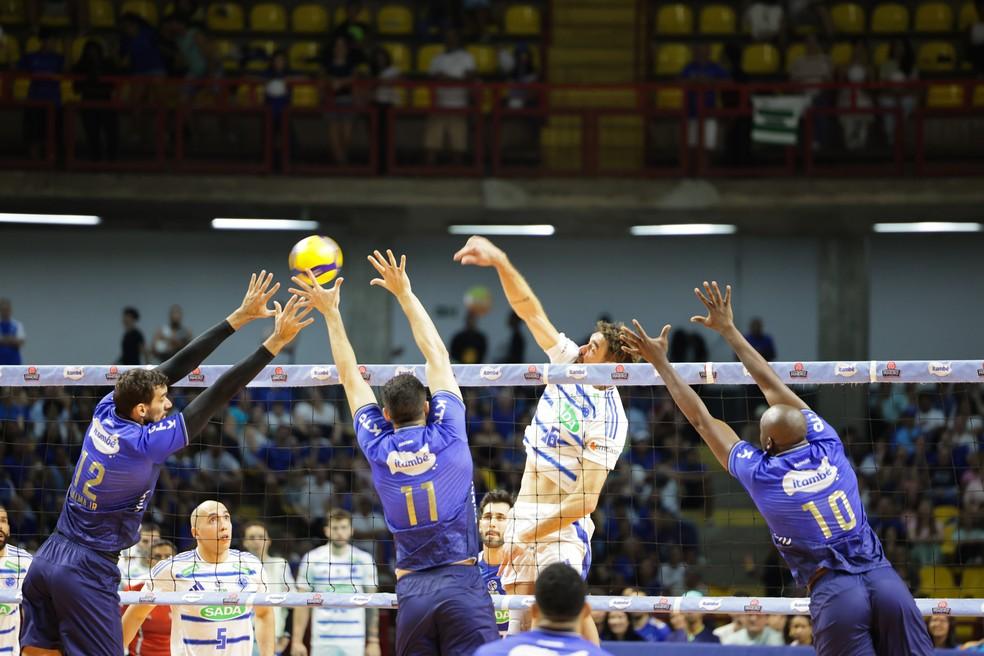 Cruzeiro, Minas, Campeonato Mineiro