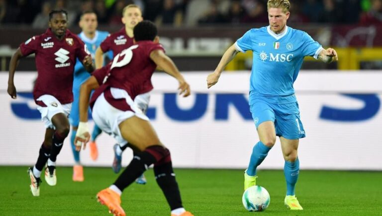 Torino surpreende Napoli e vence com gol de Simeone na Série A