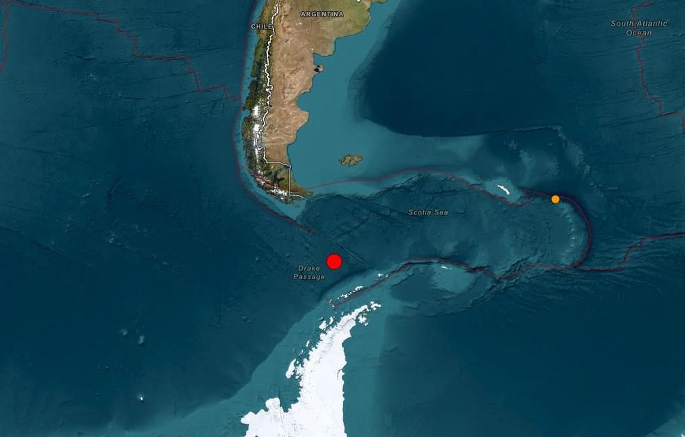 Ponto vermelho indica local de terremoto na Passagem de Drake