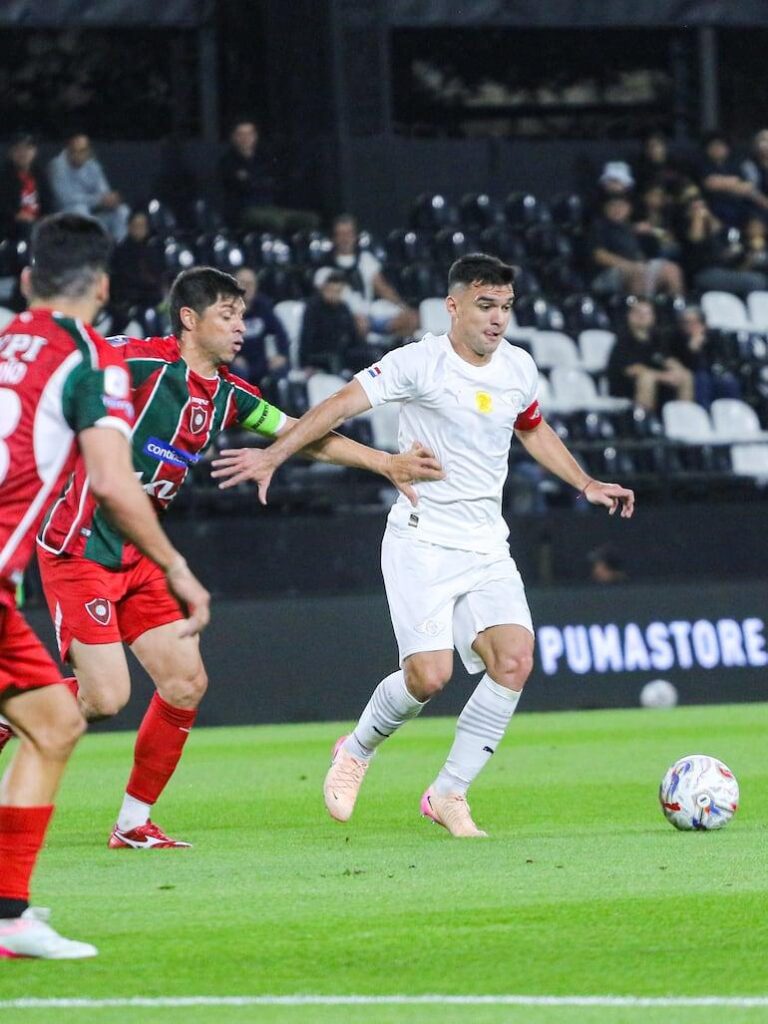 Atlético Tembetary e Libertad se enfrentam em jogo crucial do Clausura 2025