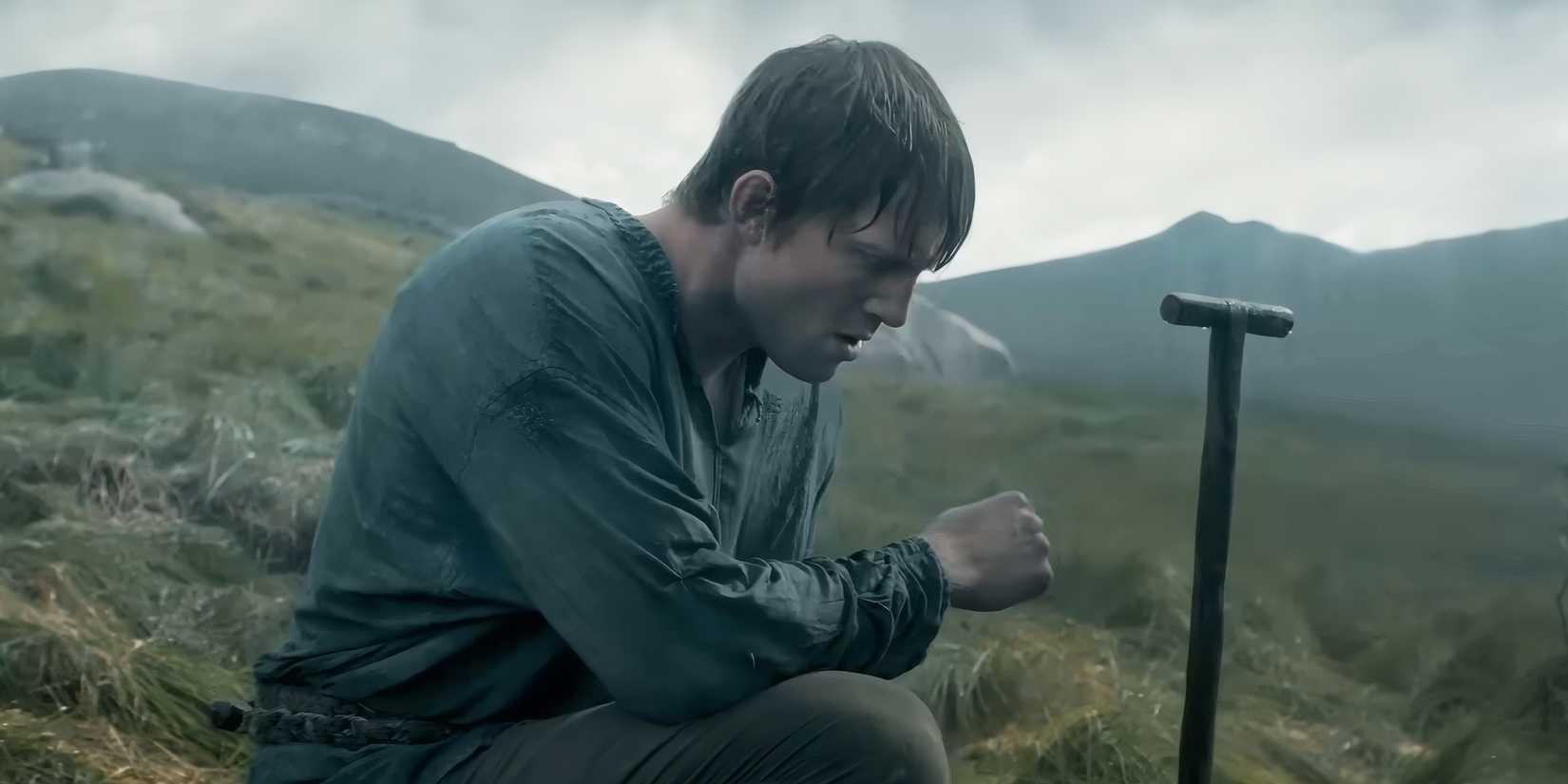 Dunk kneeling in the rain