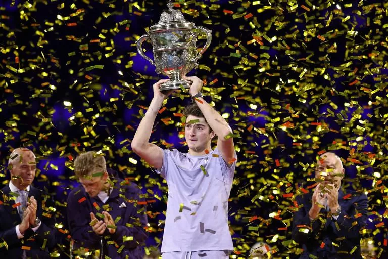 João Fonseca: O Novo Talento do Tênis Brasileiro Conquista o ATP 500 da Basileia