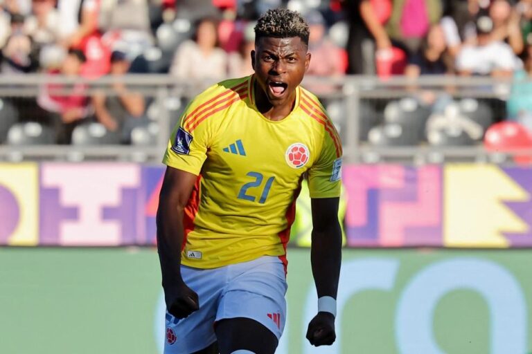 Hat-trick de Reforço do Cruzeiro Classifica Colômbia Para Semifinais do Mundial Sub-20