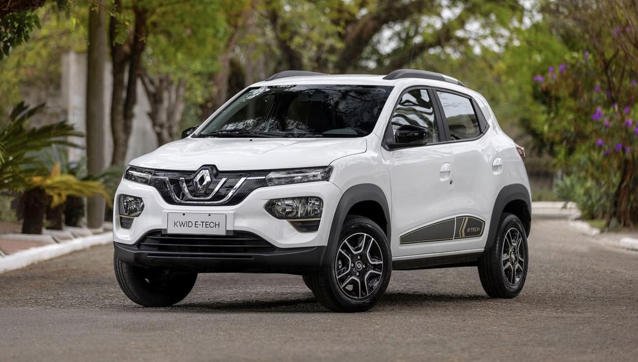 Iniciativa da Celesc e IFSC já converteu Kwid, Fiorino e Strada em carros elétricos.