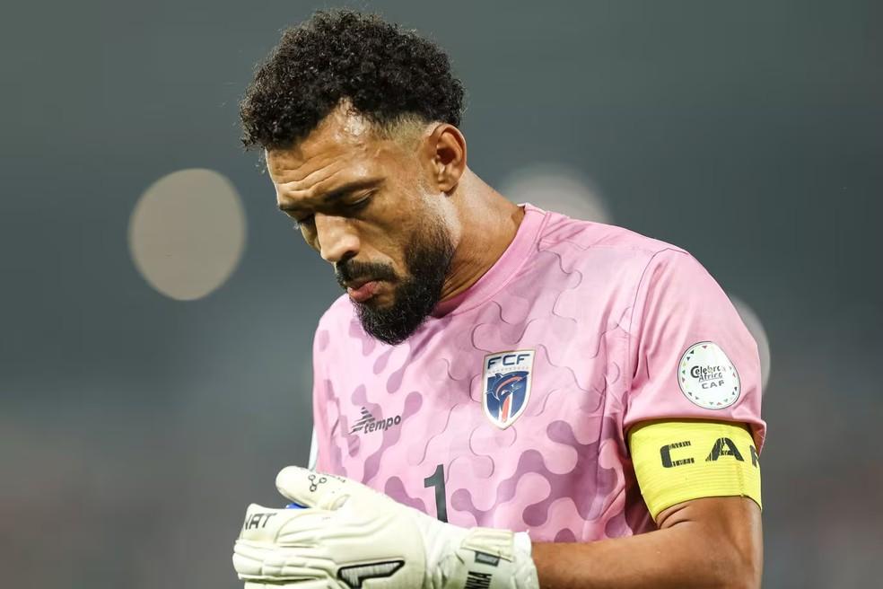 Capitão de Cabo Verde, Vozinha ganhou o apelido por ter sido criado pelos avós