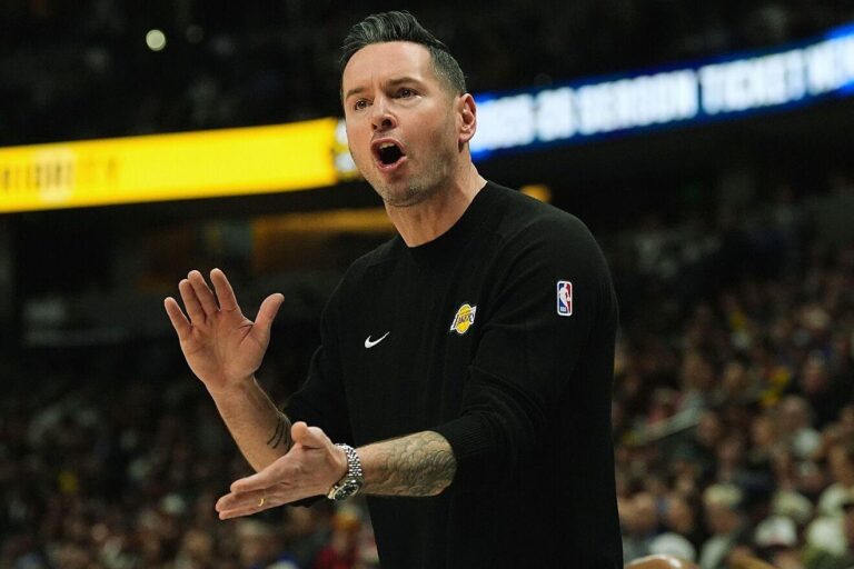 Desempenho Preocupante dos Lakers em Pré-temporada: JJ Redick Faz Alertas