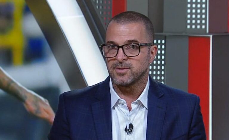 Zé Elias Critica Danilo: ‘Se Estivesse Bem, Estaria na Europa’