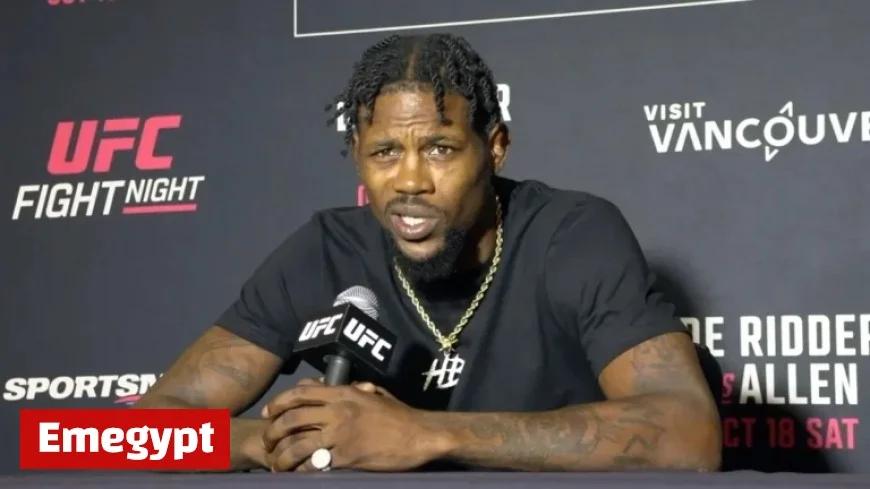 Kevin Holland se preparando para a luta contra Mike Malott no UFC Fight Night 262