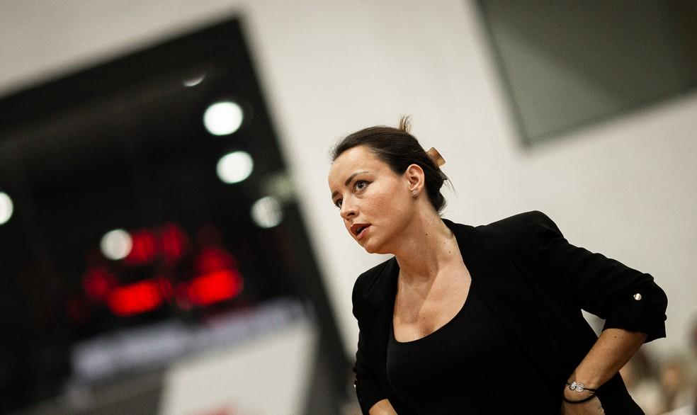 Jelena Todorovic é a primeira mulher a comandar uma equipe no NBB