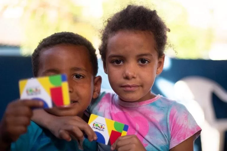 Bolsa Família de Outubro: Benefícios Atingem 18,91 Milhões de Famílias