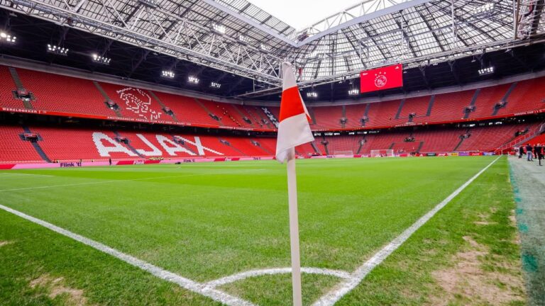 Holanda e Finlândia se enfrentam em jogo decisivo das Eliminatórias da Copa do Mundo